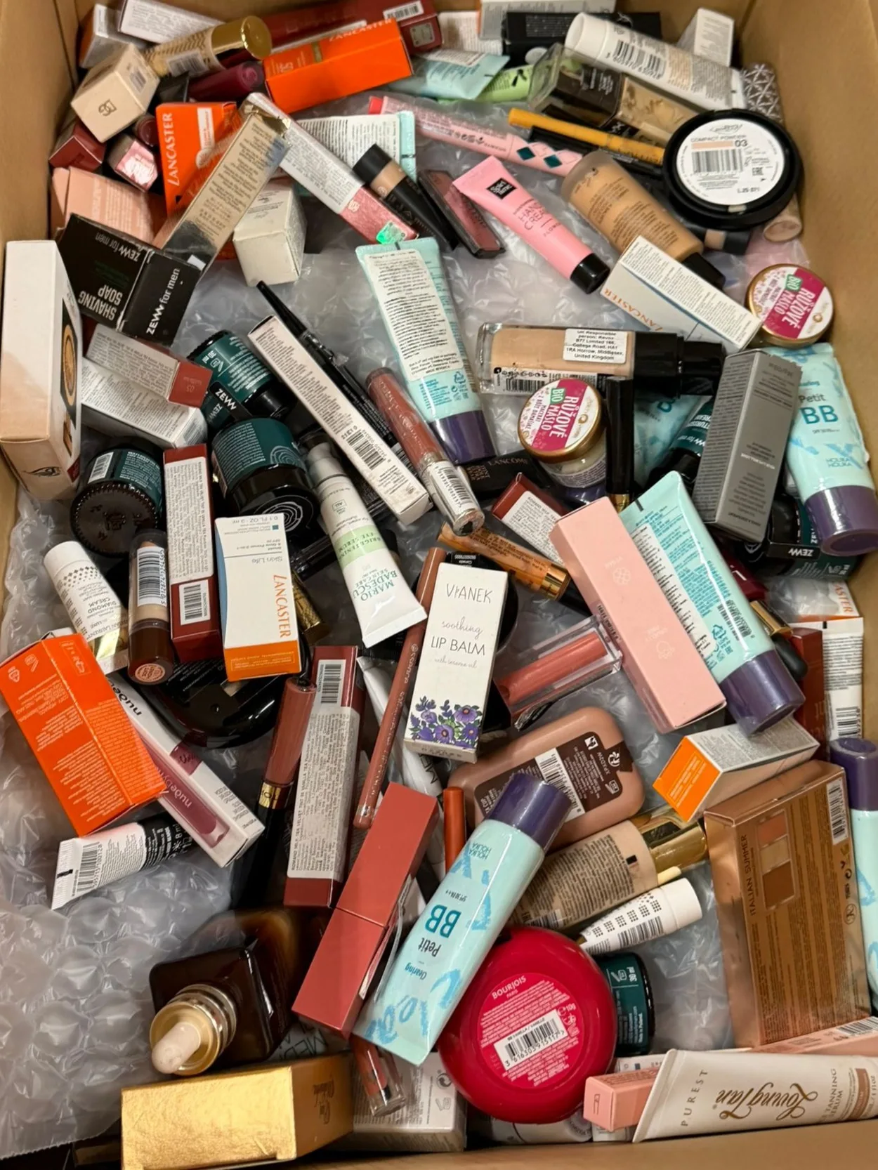 Mix Small Cosmetics Amazon/Notino- Premium brands thumbnail