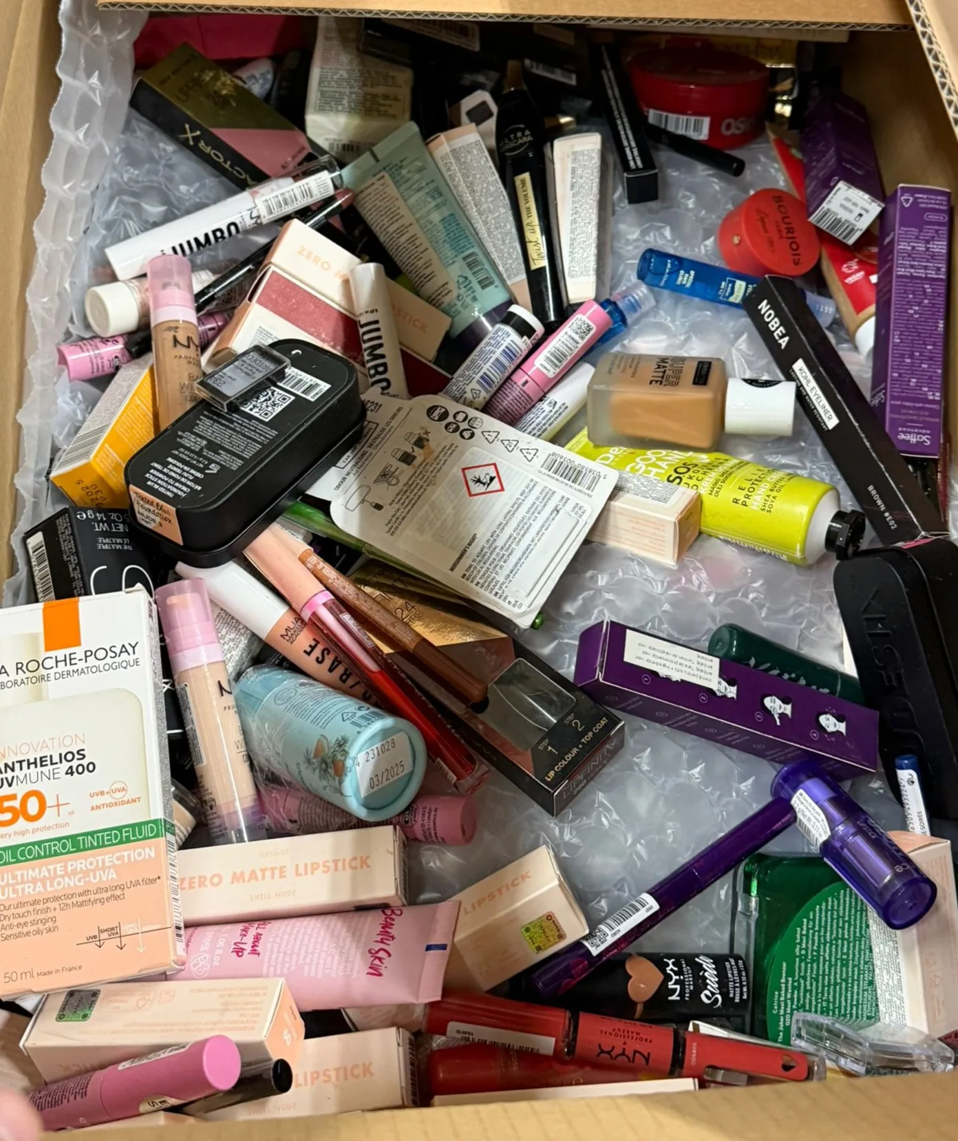 Mix Small Cosmetics Amazon/Notino- Premium brands thumbnail