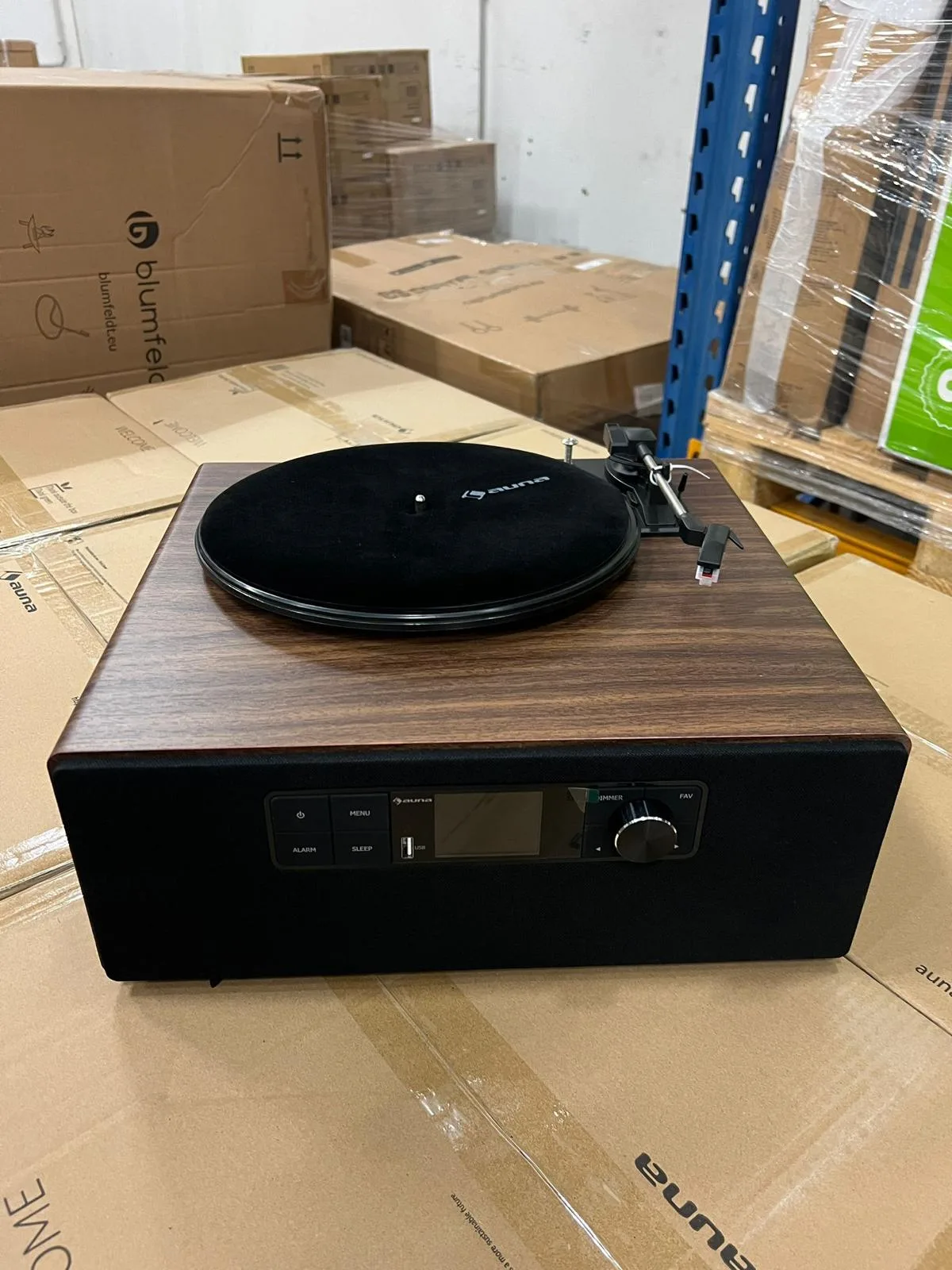 Mix truck of Klarstein and Auna products thumbnail